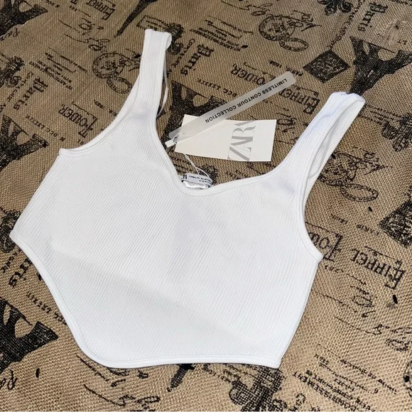 Zara NWT! White Seamless Corset Top Size M-L - Picture 4 of 13